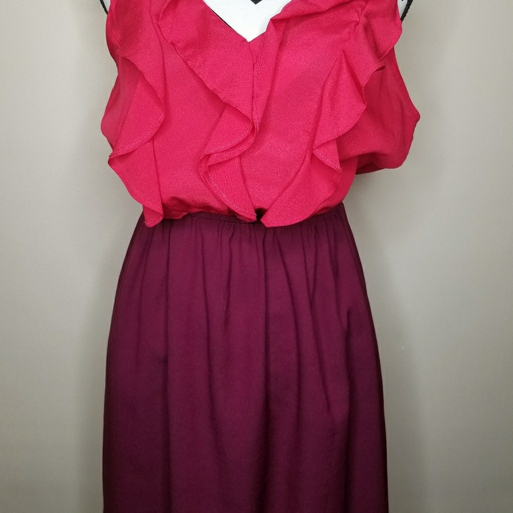 Two-toned Ruffle Dress - Picture 2 of 3